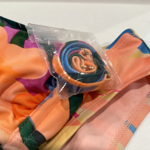 NWT Palisades Beach Club Multi Colored Bikinis with adjustable/removable straps. - Picture 5 of 6